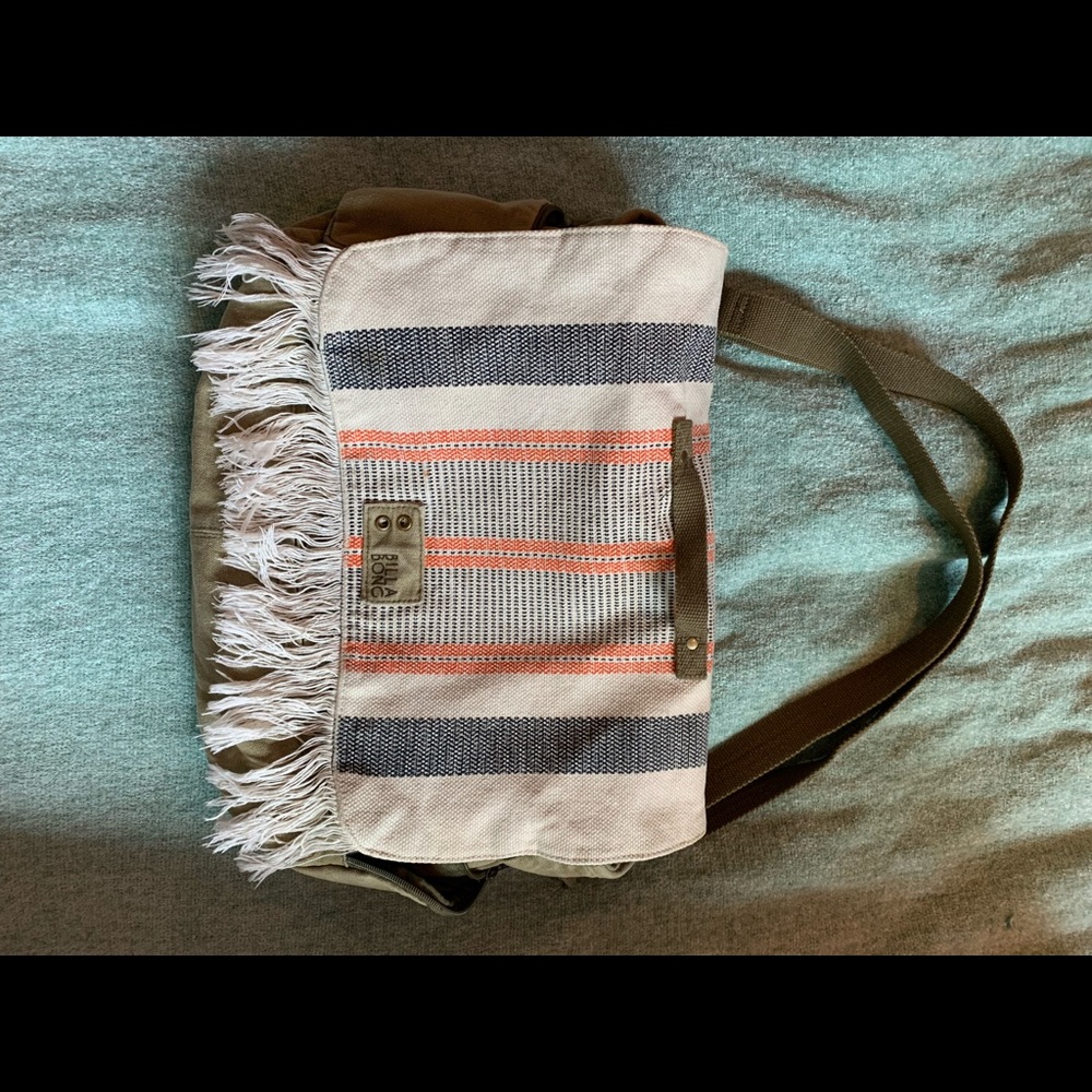 Billabong large messenger bag with padded laptop